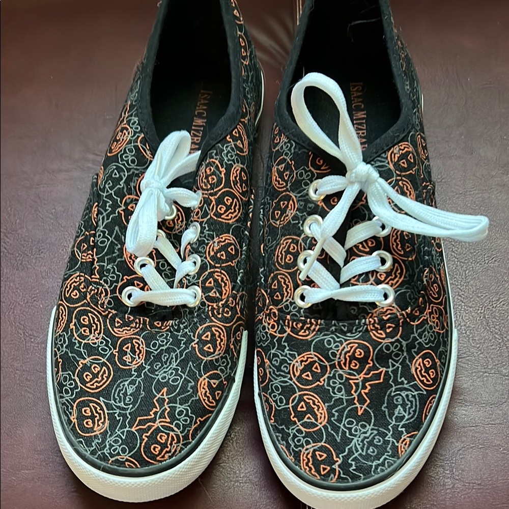 Isaac Mizrahi Halloween Pumpkin Patterned Women's Shoes